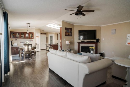 164 Balsam Way, Fort Mcmurray, AB - Indoor Photo Showing Living Room With Fireplace