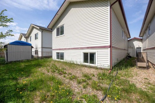 153 Leitner Gate, Fort Mcmurray, AB - Outdoor With Exterior