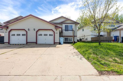153 Leitner Gate, Fort Mcmurray, AB - Outdoor With Facade