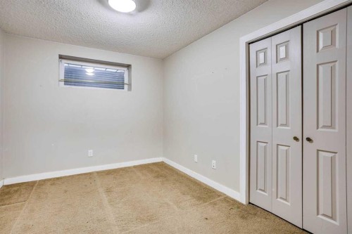 258 Fox Crescent, Fort Mcmurray, AB - Indoor Photo Showing Other Room