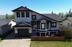 148 Beaconwood Place Fort Mcmurray, AB T9H 2T1