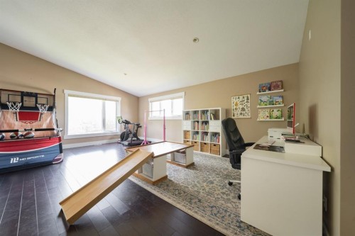 336 Ermine Crescent, Fort Mcmurray, AB - Indoor Photo Showing Other Room