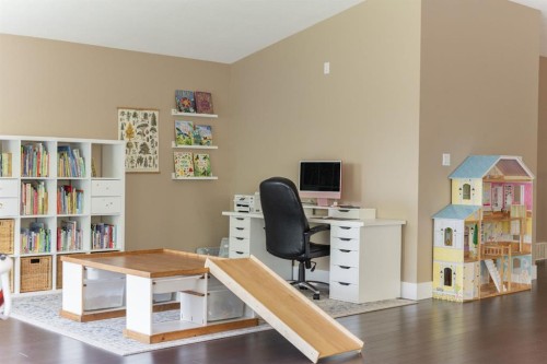 336 Ermine Crescent, Fort Mcmurray, AB - Indoor Photo Showing Office