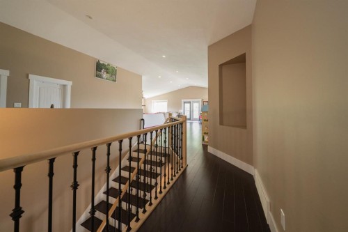 336 Ermine Crescent, Fort Mcmurray, AB - Indoor Photo Showing Other Room