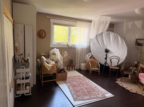 336 Ermine Crescent, Fort Mcmurray, AB - Indoor Photo Showing Other Room
