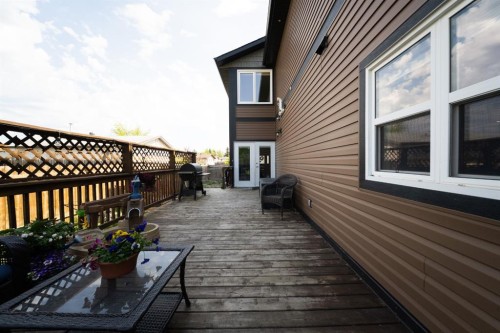 336 Ermine Crescent, Fort Mcmurray, AB - Outdoor With Exterior
