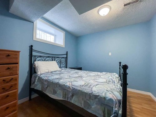 188 Blanchett Road, Fort Mcmurray, AB - Indoor Photo Showing Bedroom