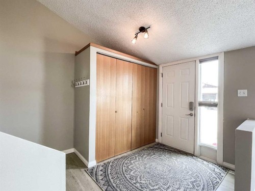 188 Blanchett Road, Fort Mcmurray, AB - Indoor Photo Showing Other Room