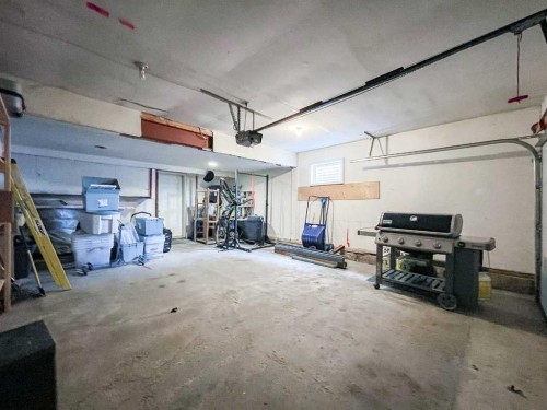 188 Blanchett Road, Fort Mcmurray, AB - Indoor Photo Showing Garage