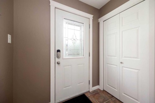 148 Fox Crescent, Fort Mcmurray, AB - Indoor Photo Showing Other Room