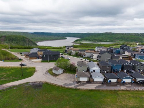 604 Athabasca Avenue, Fort Mcmurray, AB - Outdoor With View