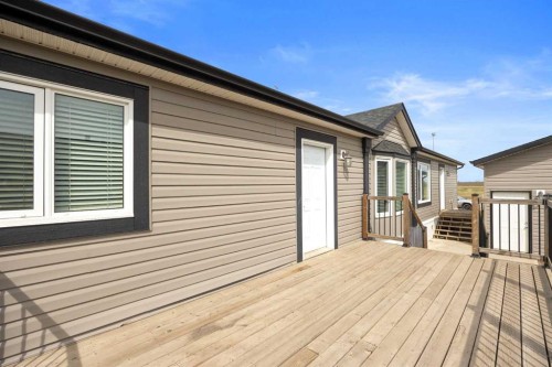 725 Beacon Hill Drive, Fort Mcmurray, AB - Outdoor With Deck Patio Veranda With Exterior