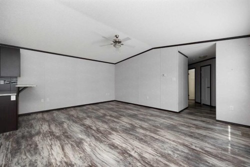 725 Beacon Hill Drive, Fort Mcmurray, AB - Indoor