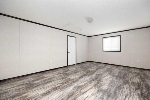 725 Beacon Hill Drive, Fort Mcmurray, AB - Indoor Photo Showing Other Room