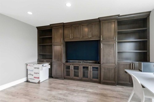 112 Dixon Road, Fort Mcmurray, AB - Indoor