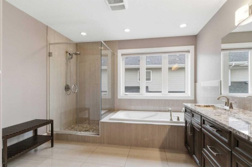 112 Dixon Road, Fort Mcmurray, AB - Indoor Photo Showing Bathroom