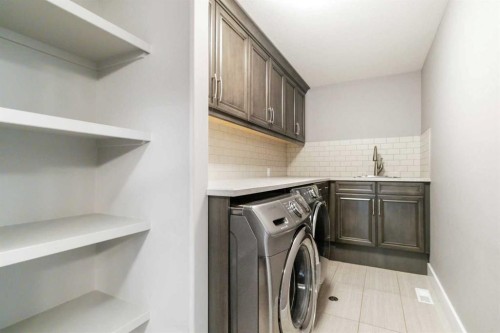 112 Dixon Road, Fort Mcmurray, AB - Indoor Photo Showing Laundry Room