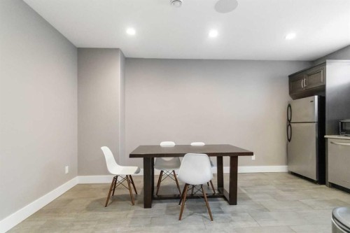 112 Dixon Road, Fort Mcmurray, AB - Indoor