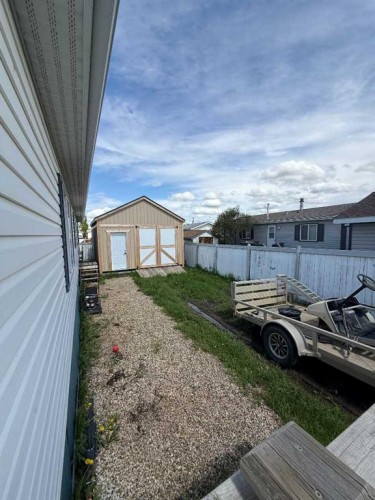 120 Hunter Street, Fort Mcmurray, AB - Outdoor