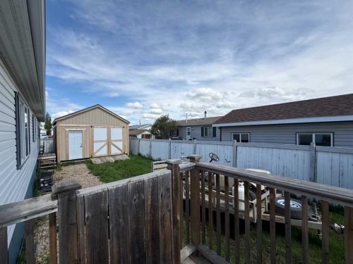 120 Hunter Street, Fort Mcmurray, AB - Outdoor