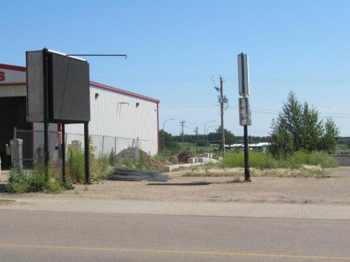 10323 101Ave, Lac La Biche, AB 