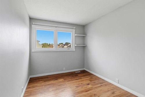 114 A Windsor Drive, Fort Mcmurray, AB 