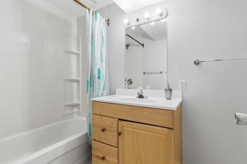114 A Windsor Drive, Fort Mcmurray, AB 