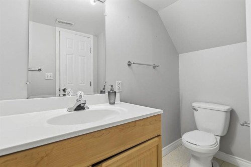 114 A Windsor Drive, Fort Mcmurray, AB 