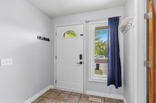 114 A Windsor Drive, Fort Mcmurray, AB 