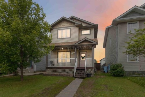 124 Crown Creek Lane  Fort Mcmurray, AB T9K 2V1