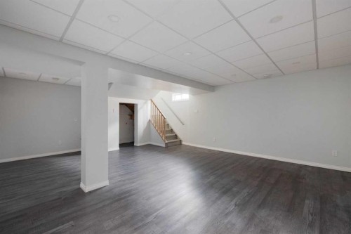105 Hill Drive, Fort Mcmurray, AB - Indoor Photo Showing Other Room