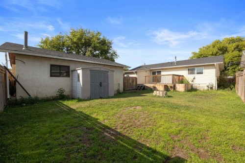 105 Hill Drive, Fort Mcmurray, AB - Outdoor With Exterior