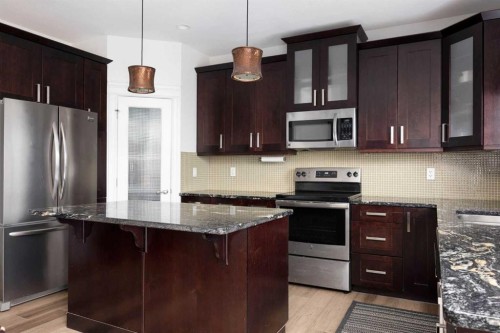 248 Hawthorn Way, Fort Mcmurray, AB - Indoor Photo Showing Kitchen With Stainless Steel Kitchen With Upgraded Kitchen