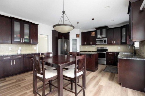248 Hawthorn Way, Fort Mcmurray, AB - Indoor Photo Showing Kitchen With Stainless Steel Kitchen With Double Sink With Upgraded Kitchen