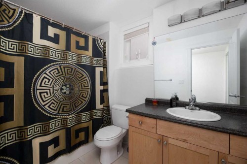 248 Hawthorn Way, Fort Mcmurray, AB - Indoor Photo Showing Bathroom