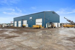 241 Royer Way Fort Mcmurray, AB T9H 0E1