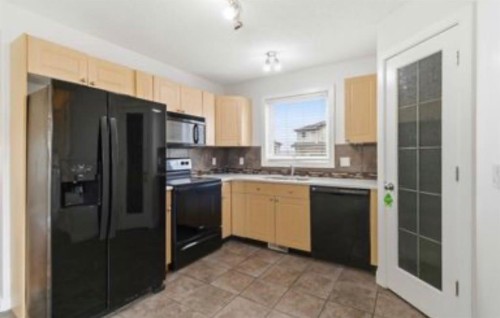 198 Fox Crescent, Fort Mcmurray, AB 