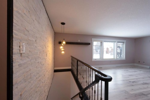 113 Dundas Road, Fort Mcmurray, AB - Indoor Photo Showing Other Room