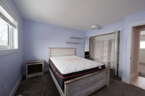 113 Dundas Road, Fort Mcmurray, AB - Indoor Photo Showing Bedroom