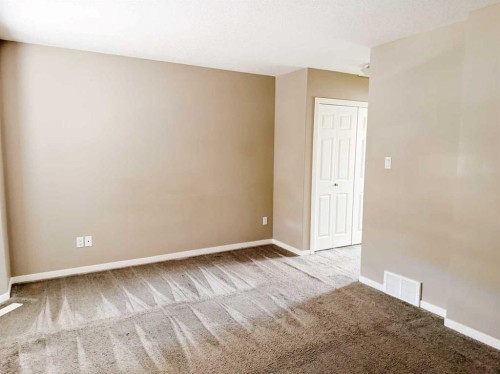 25-120 Warren Way, Fort Mcmurray, AB 