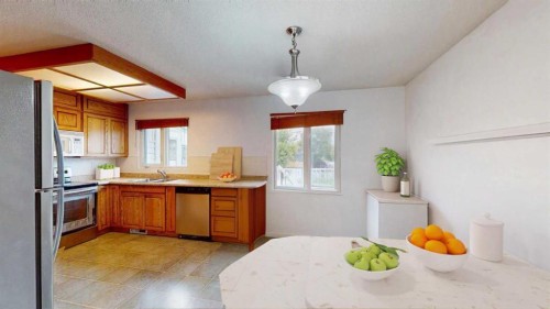 55 Centennial Drive, Fort Mcmurray, AB 