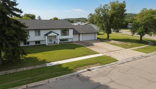 55 Centennial Drive, Fort Mcmurray, AB 