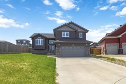 165 Beaconwood Place Fort Mcmurray, AB T9H 2S9