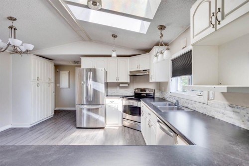 132 Gregoire Crescent, Fort Mcmurray, AB - Indoor Photo Showing Kitchen With Double Sink
