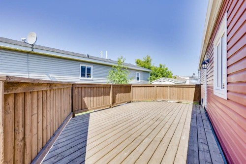 132 Gregoire Crescent, Fort Mcmurray, AB - Outdoor With Exterior