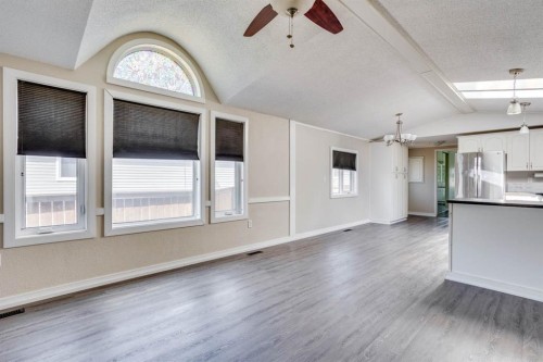 132 Gregoire Crescent, Fort Mcmurray, AB - Indoor Photo Showing Kitchen