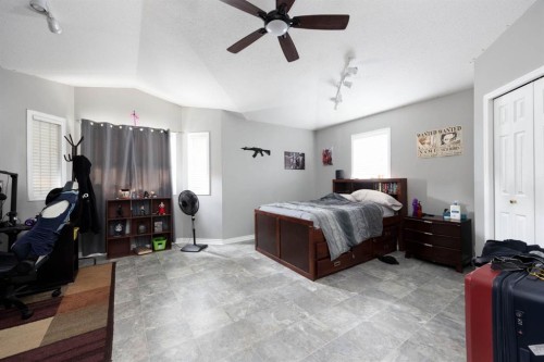 227 Warren Road, Fort Mcmurray, AB 