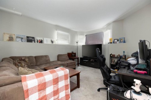 227 Warren Road, Fort Mcmurray, AB 