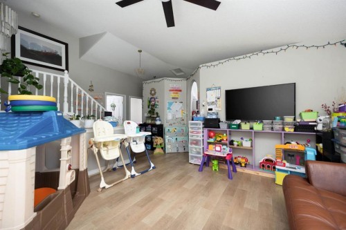 227 Warren Road, Fort Mcmurray, AB 