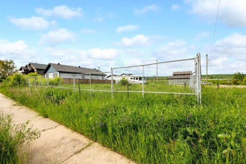 7202 Bulyea Avenue, Fort Mcmurray, AB 